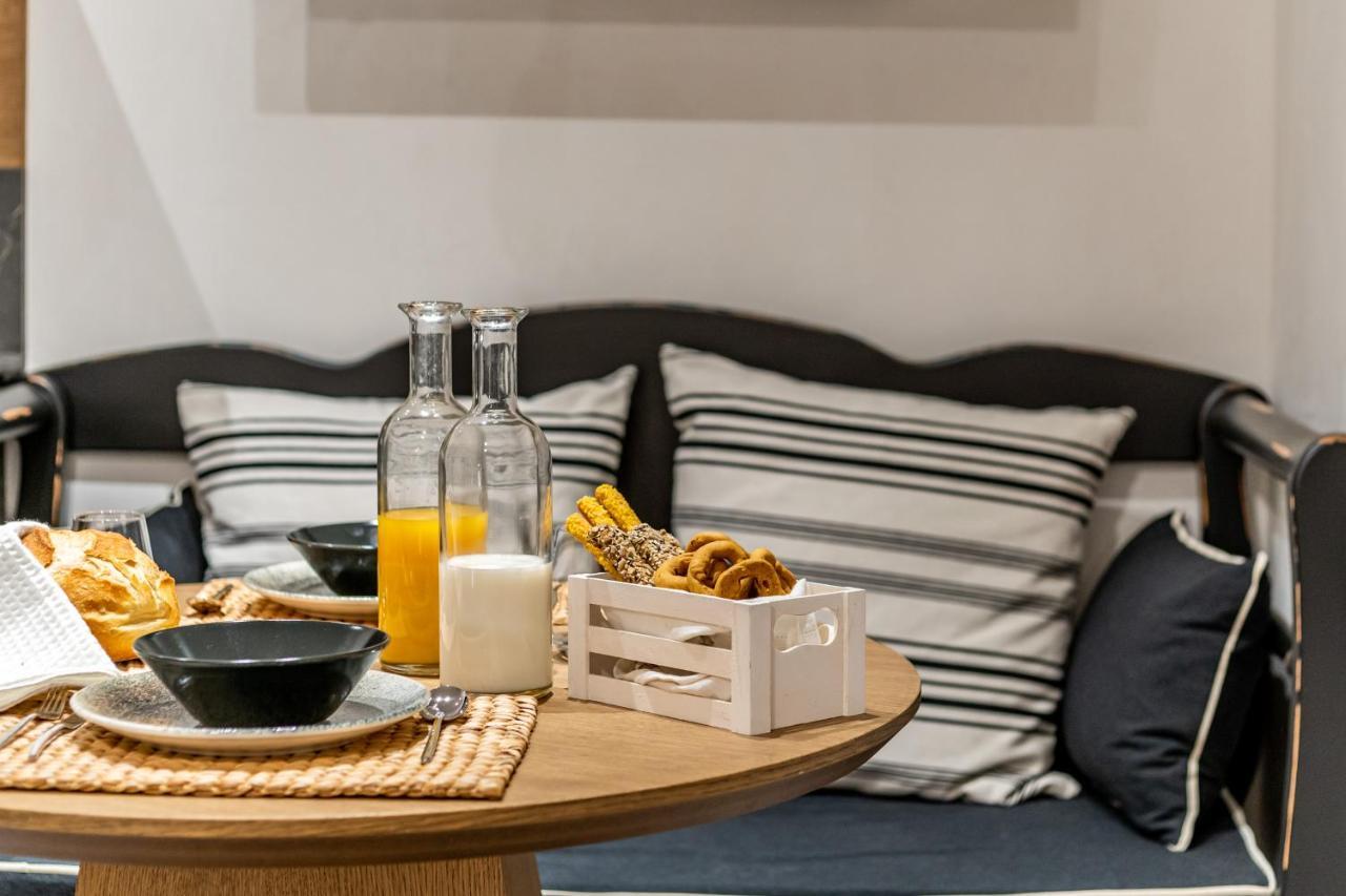 Amer Suites Fira  Zewnętrze zdjęcie