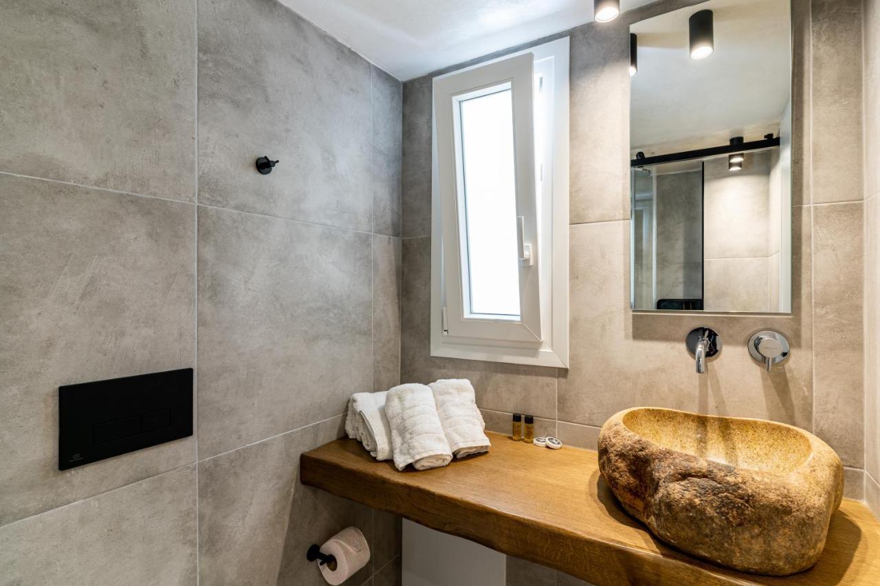 Amer Suites Fira  Zewnętrze zdjęcie