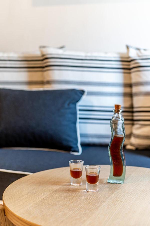 Amer Suites Fira  Zewnętrze zdjęcie