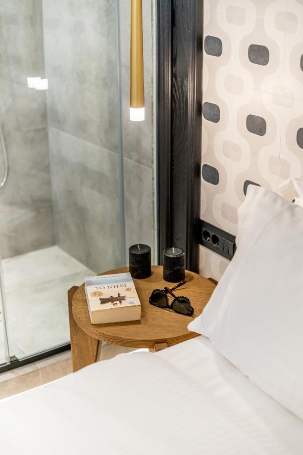 Amer Suites Fira  Zewnętrze zdjęcie
