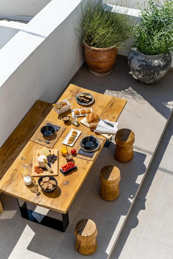 Amer Suites Fira  Zewnętrze zdjęcie